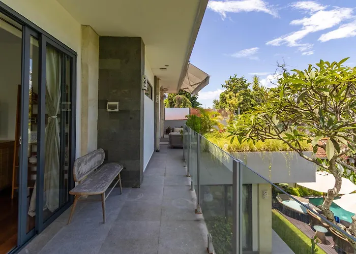 европейская новая 3br в Pererenan