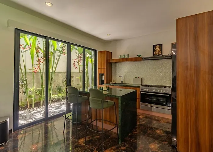 европейская новая 3br в Pererenan *